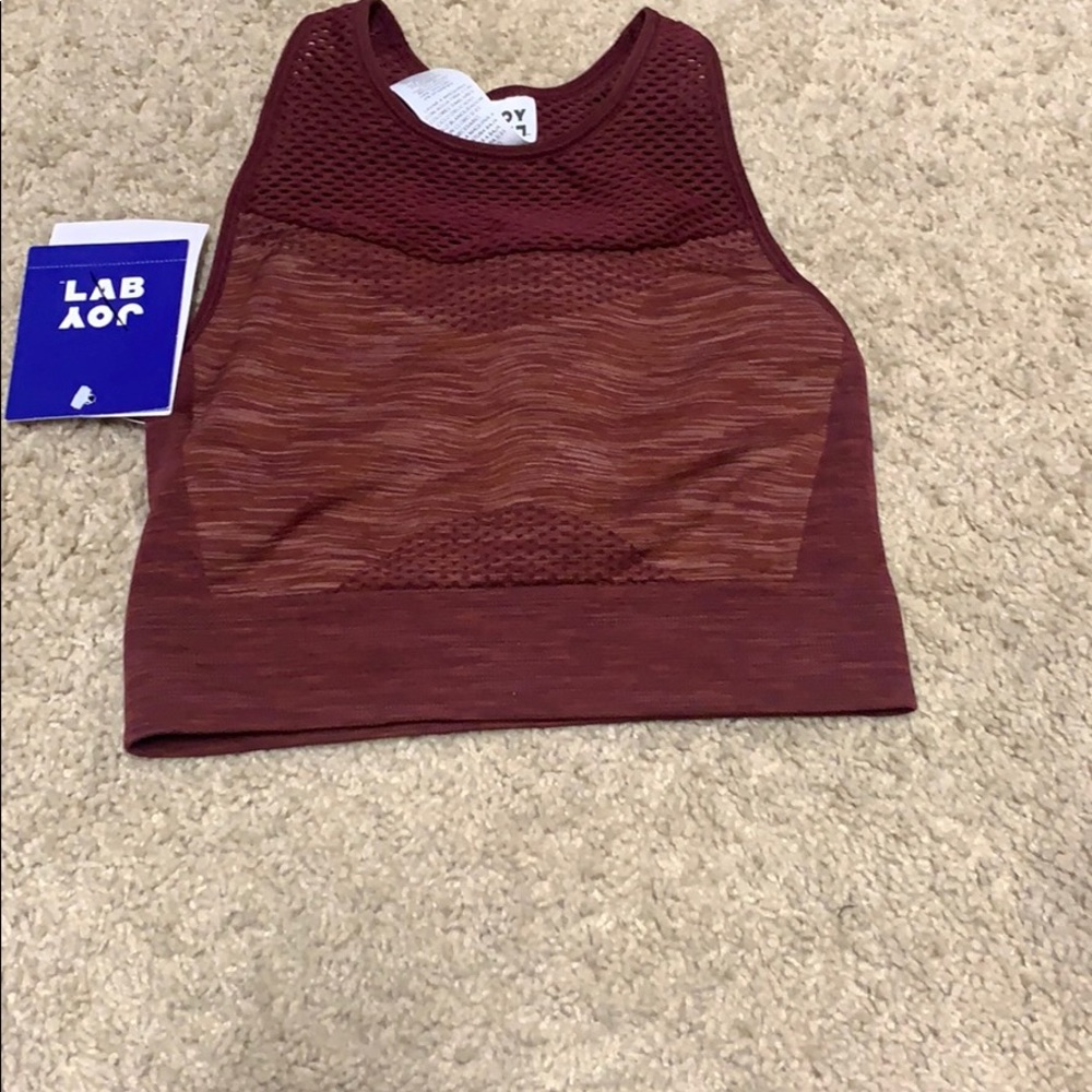 sports bra